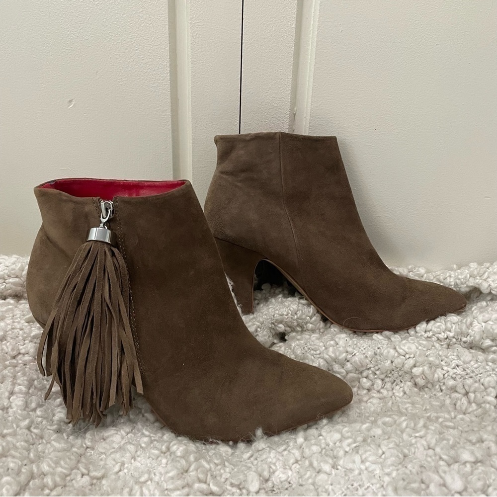Charles Jourdan Paris Leather and Suede Tassel Heeled Boots 9